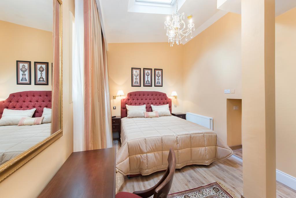 London Residence Екстер'єр фото
